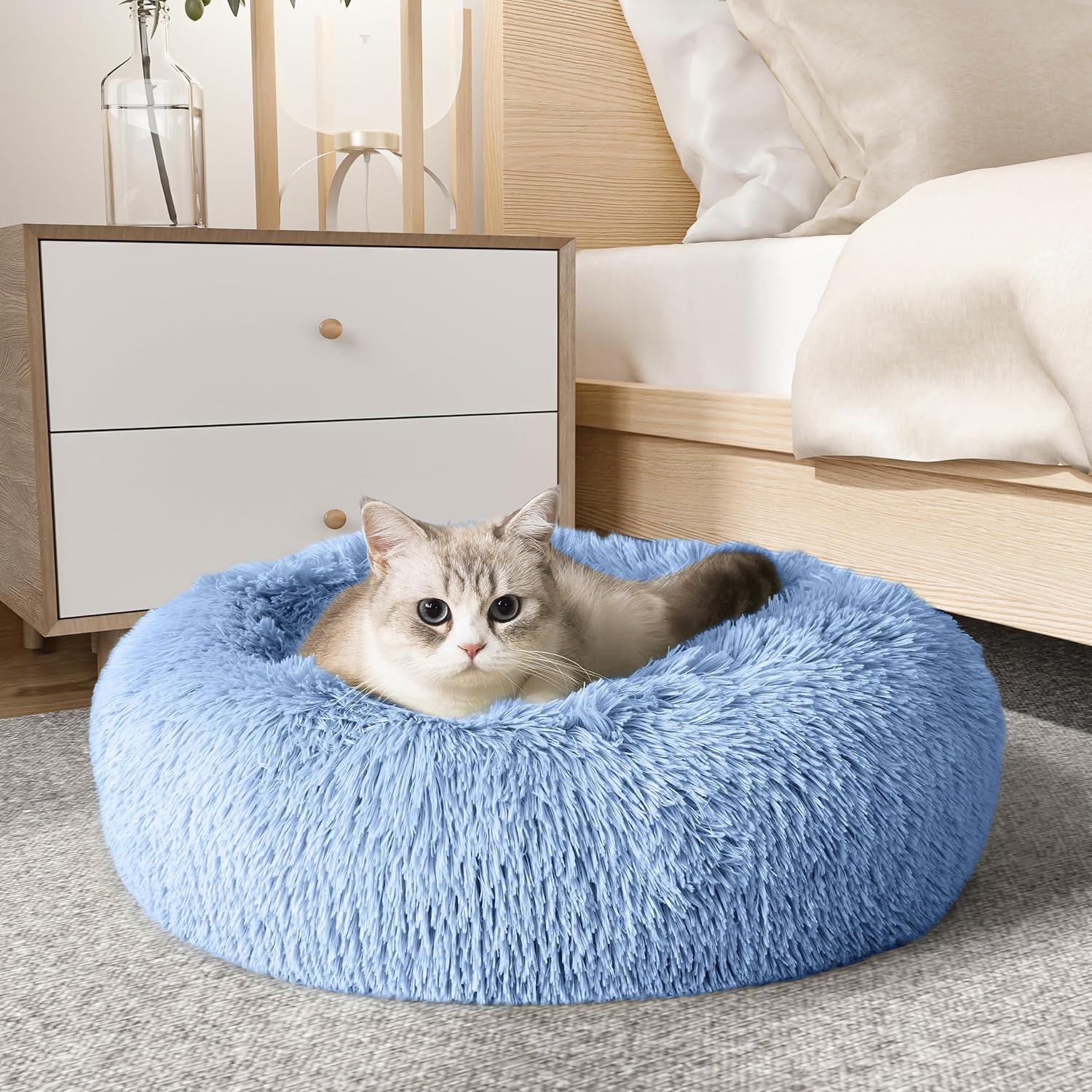 Cloud Calming Donut Dog & Cat Bed